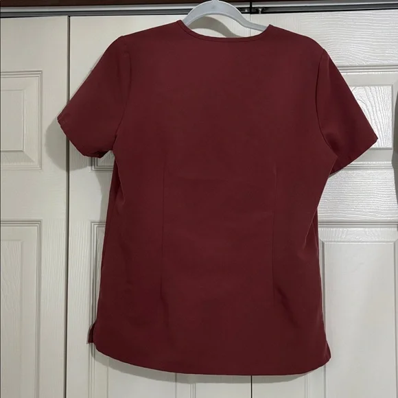 Figs Women’s Scrub Set in Light Wine Color - Picture 14 of 16